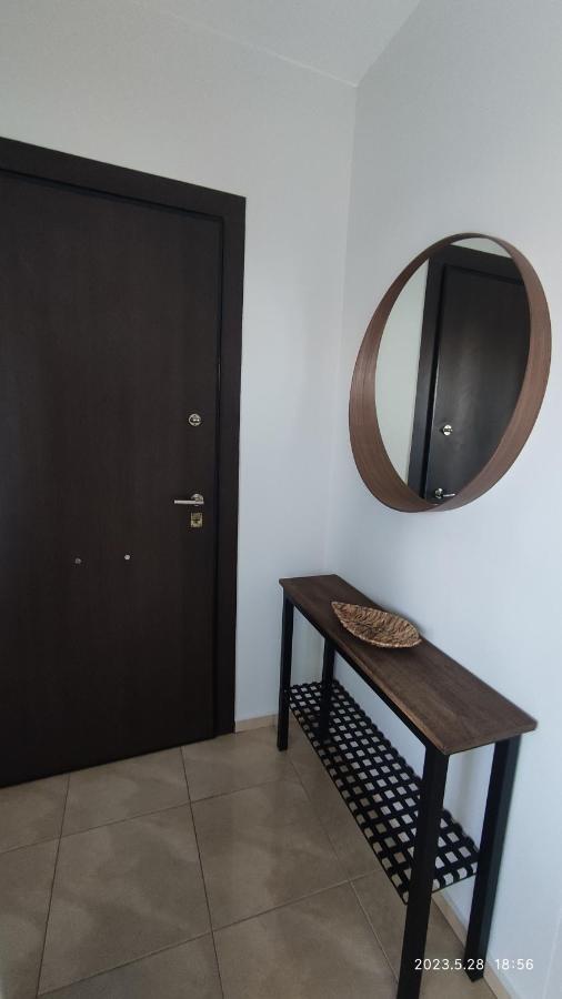 Urbi Garden Apartment Artemida  Exterior foto