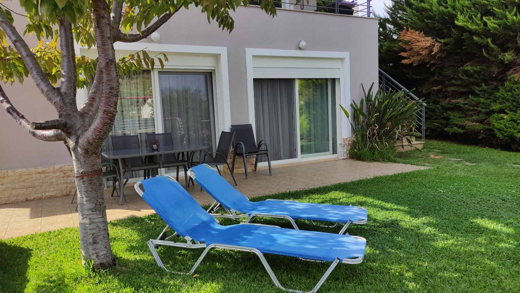 Urbi Garden Apartment Artemida  Exterior foto